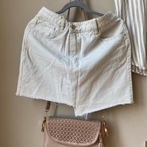 Distressed washed denim skirt L